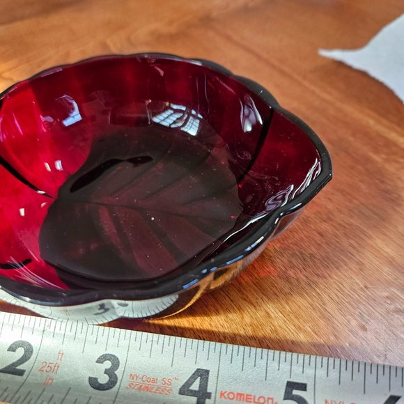 leaf trinket dish royal ruby red depression glass - Picture 2 of 4